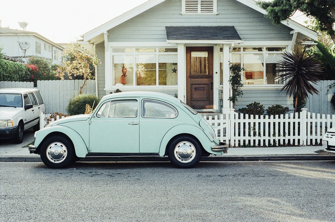 vw beetle, volkswagen, classic car-405876.jpg